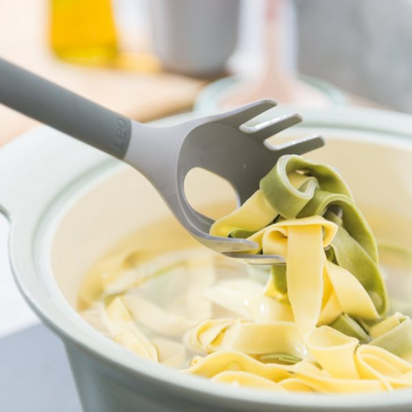 Pastalepel grijs Berghoff Leo, Shop Sophie Glutenvrij